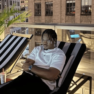 How a Nigerian Student Built an App That Generates $600K a Year