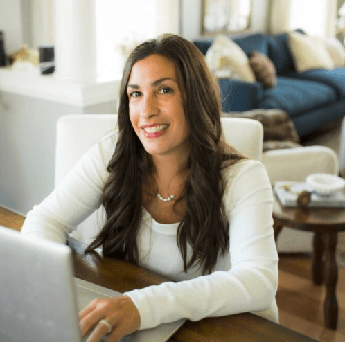 How a Stay-at-Home Mom Built a Six-Figure Home Decor Blog